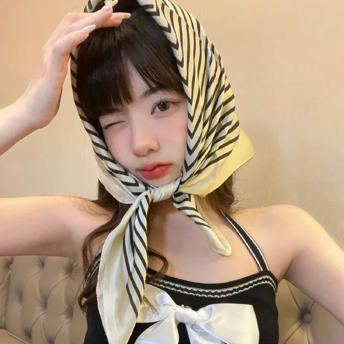 红色谜团